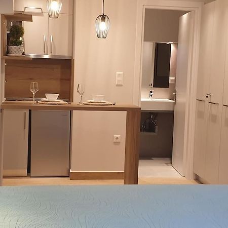 Stylish Studio Near Athens Hilton, Self Check-In! Екстер'єр фото
