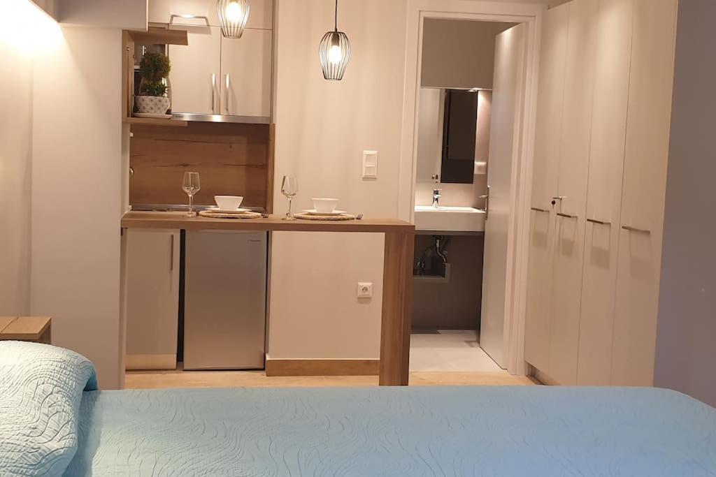 Stylish Studio Near Athens Hilton, Self Check-In! Екстер'єр фото